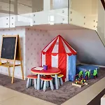 Aurora Hotel 3*