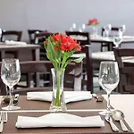 Aurora Hotel