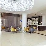 Aurora 3*