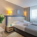 Aurora Hotel 3*