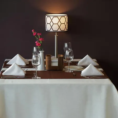 Hotel Aurora 3*